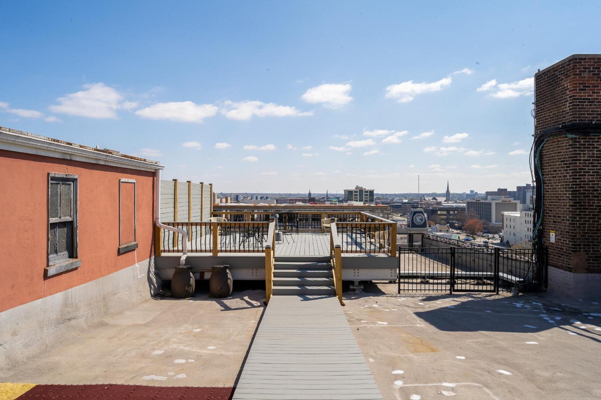 Top Floor Penthouse At The Historic Levy Building Louisville-Jefferson County Extérieur photo