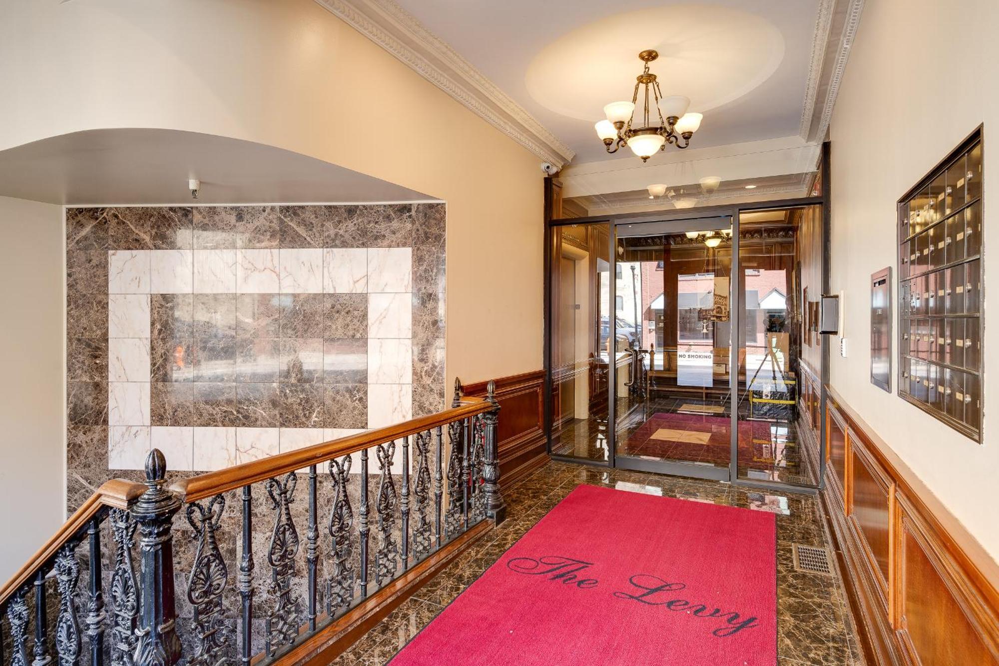 Top Floor Penthouse At The Historic Levy Building Louisville-Jefferson County Extérieur photo