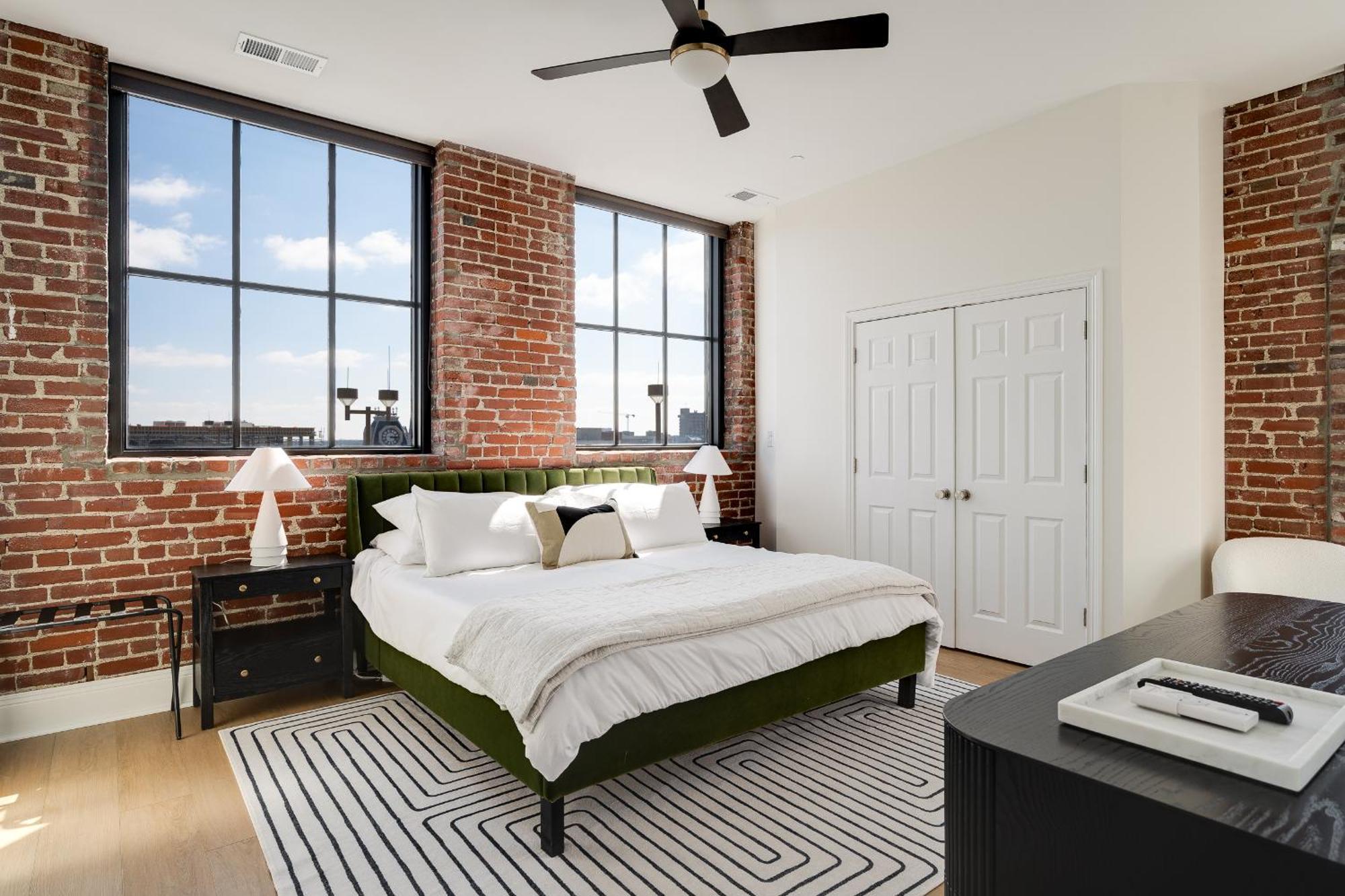 Top Floor Penthouse At The Historic Levy Building Louisville-Jefferson County Extérieur photo
